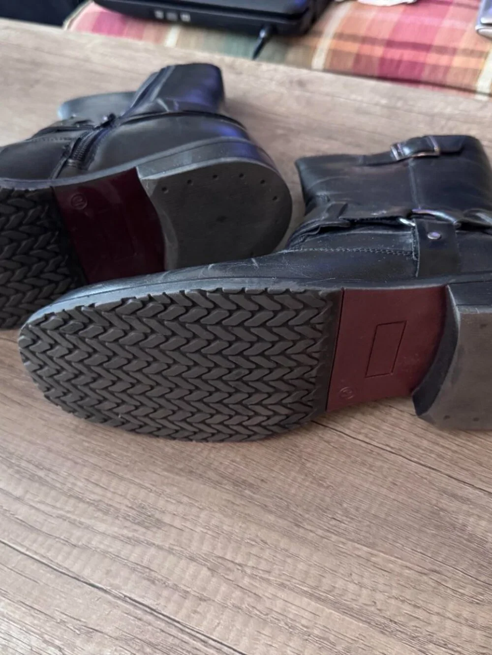 Kenneth Cole Unlisted Boots